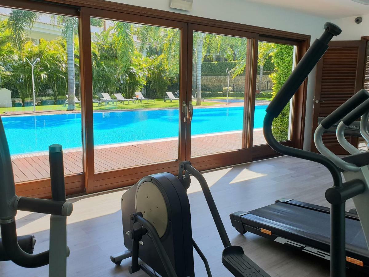 Luxury Apartment Frontal To The Sea In Estepona Doncella Beach Exterior foto
